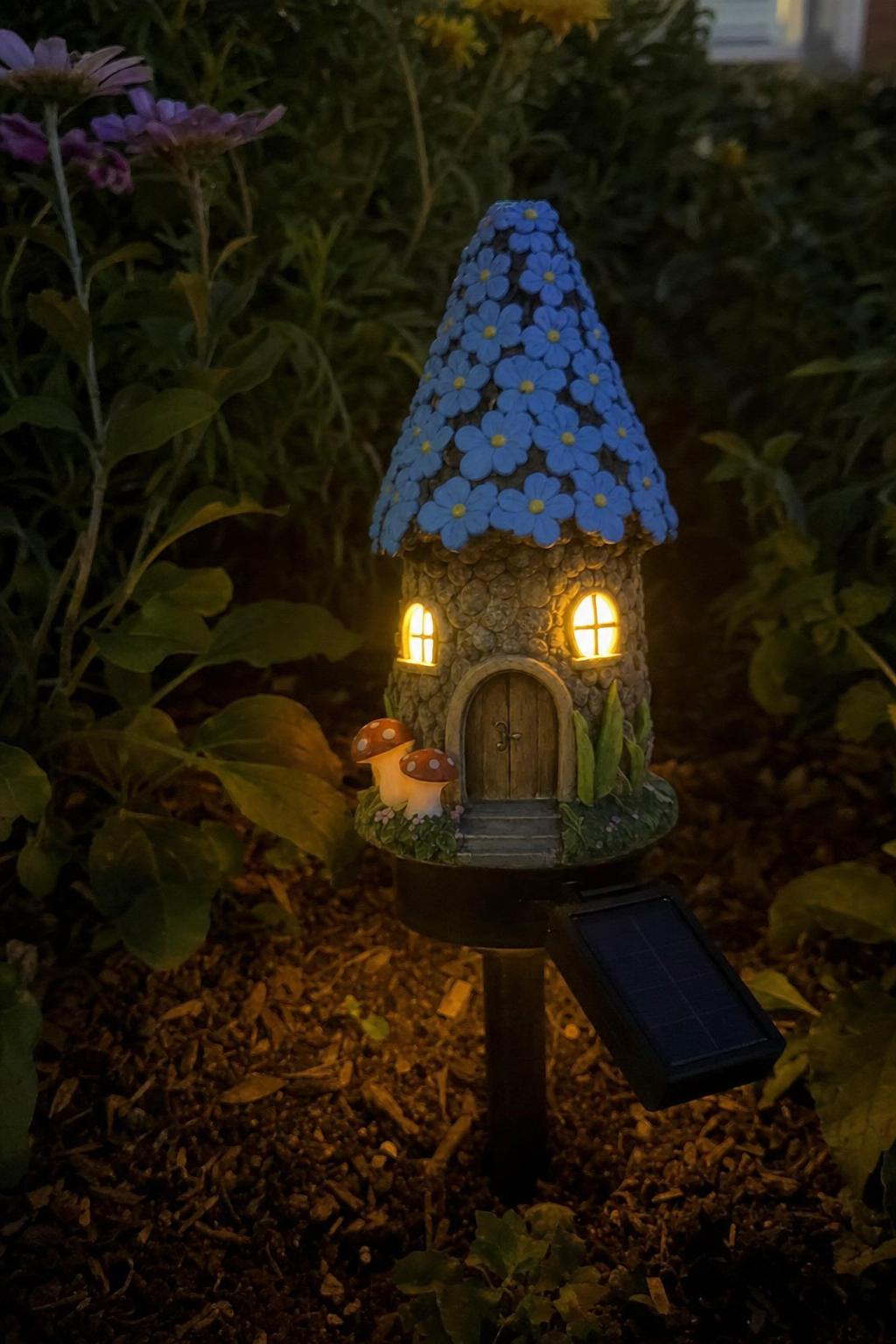 CottageGlow™ Lights lifestyle image 5