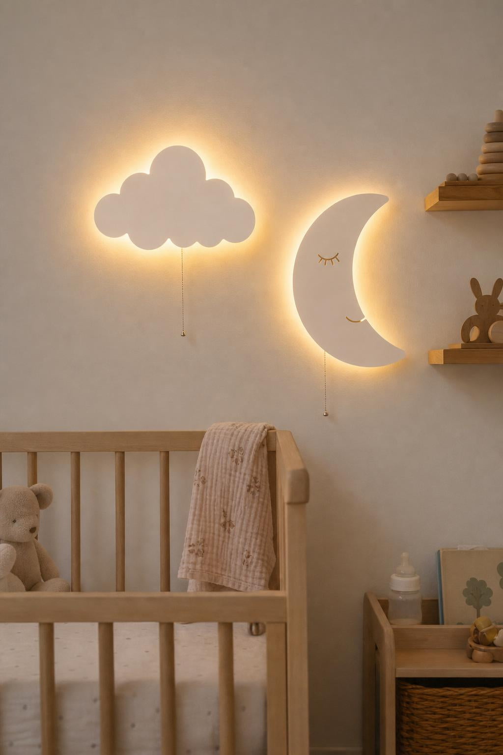 CloudGlow™ Night Light lifestyle image 3