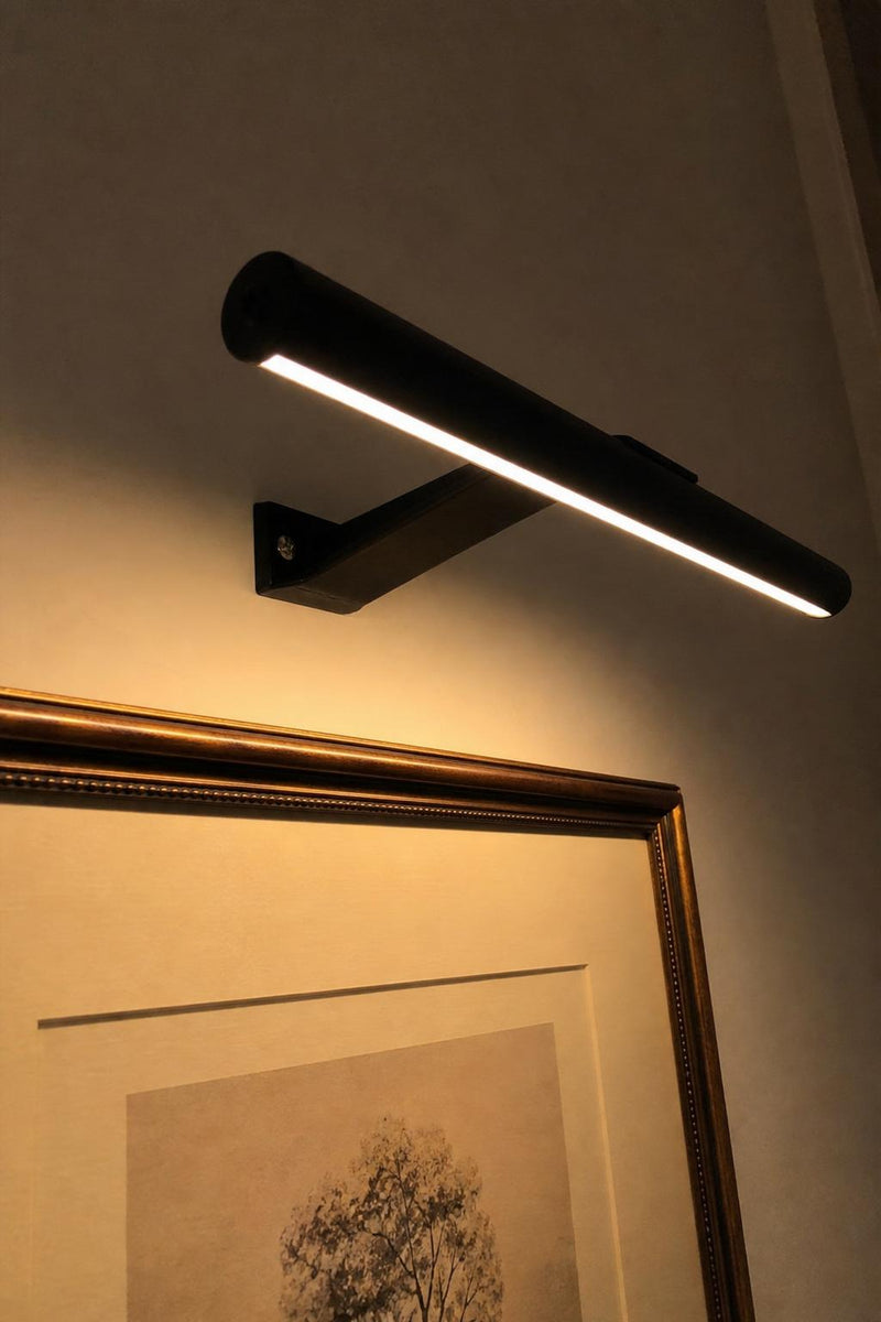GalleryGlow™ Picture Light lifestyle image 4