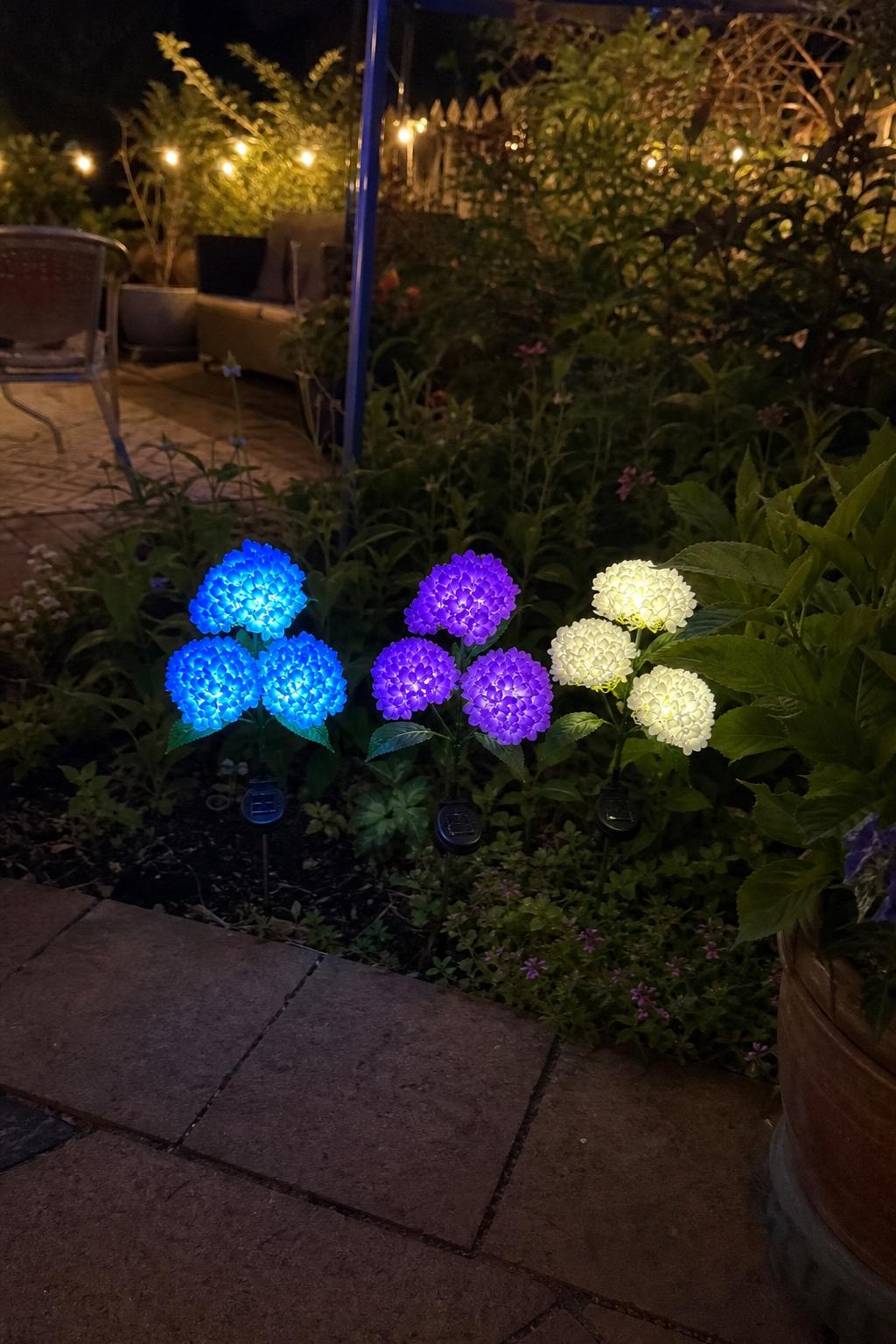 BloomGlow™ Garden Lights lifestyle image 3