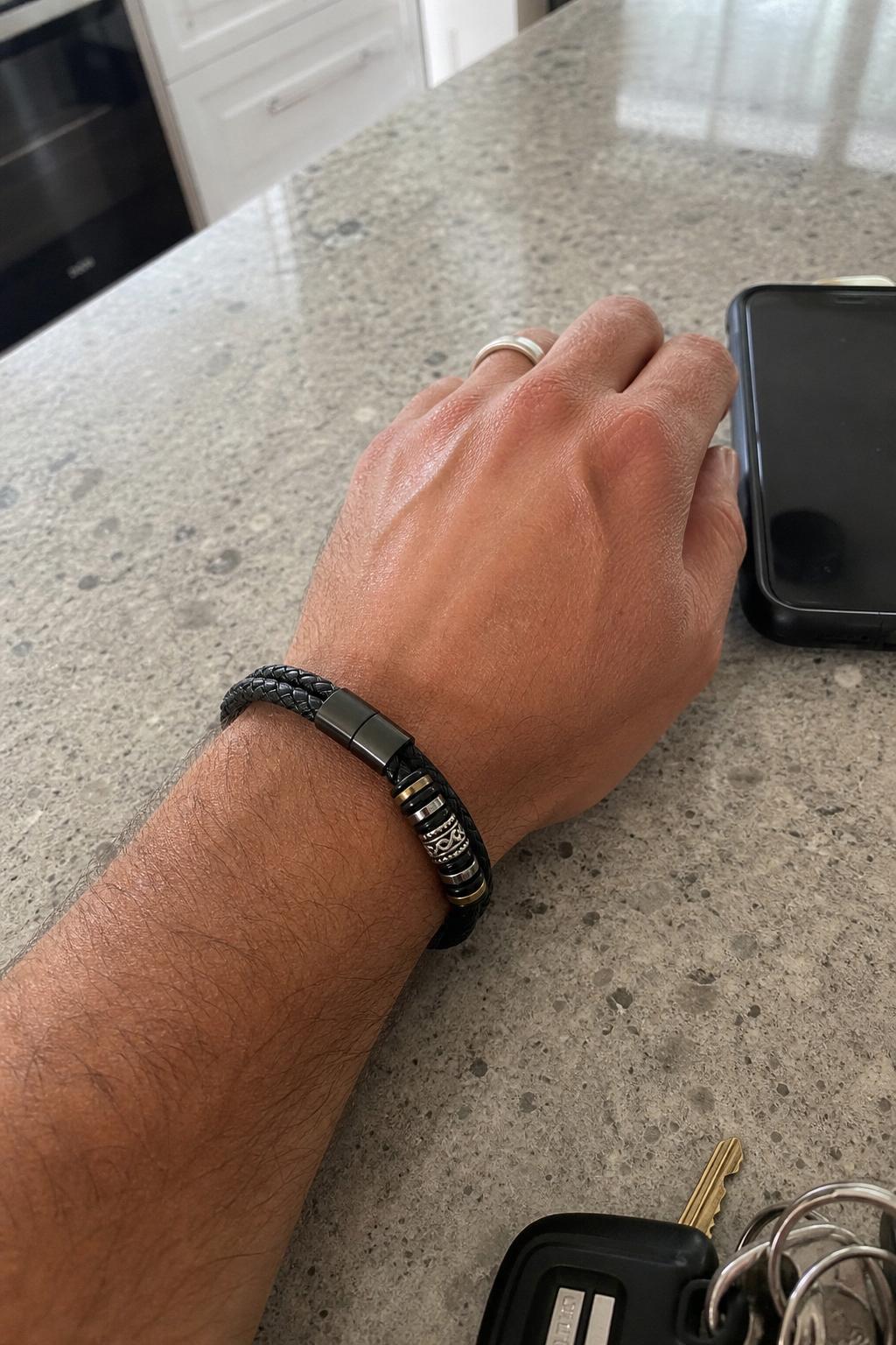 EverBond™ Men’s Leather Bracelet lifestyle image 4