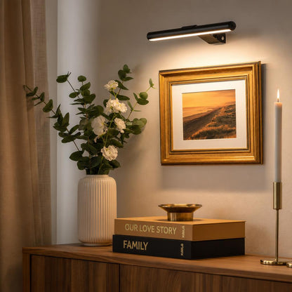 GalleryGlow™ Picture Light carousel image 1