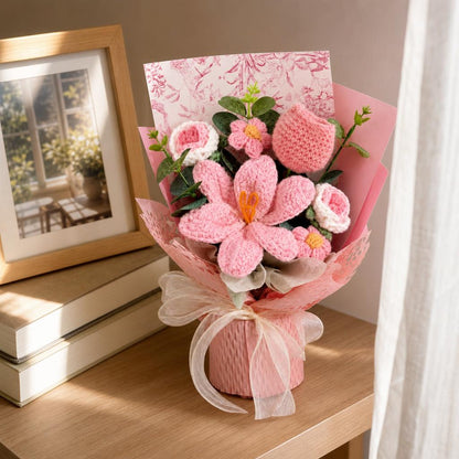 YarnBloom™ Crochet Flower Bouquet carousel image 1