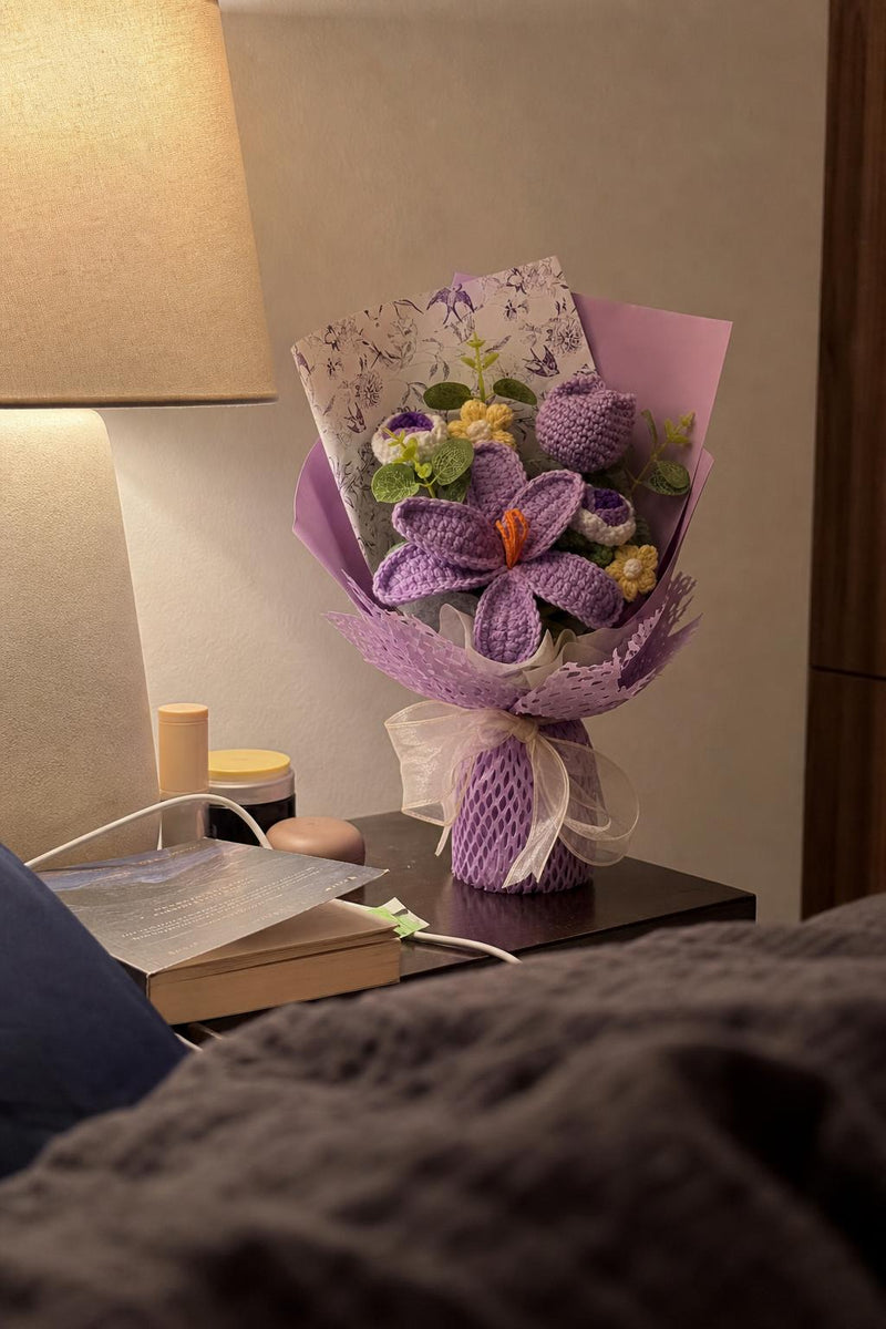YarnBloom™ Crochet Flower Bouquet lifestyle image 3